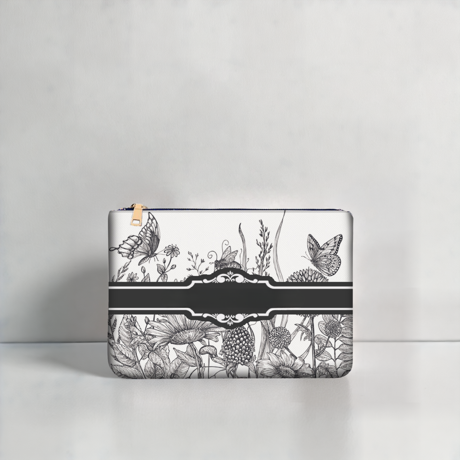 Hampton Pouch